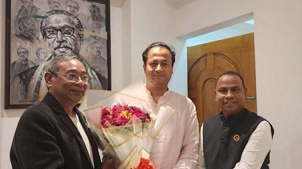 শিক্ষামন্ত্রীর সঙ্গে সাক্ষাৎ করলেন বান্দরবান পার্বত্য জেলা পরিষদ চেয়ারম্যান