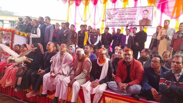 রামপালে স্বতন্ত্র প্রার্থী ইদ্রিস আলীর পথ সভায় জনতার ঢল