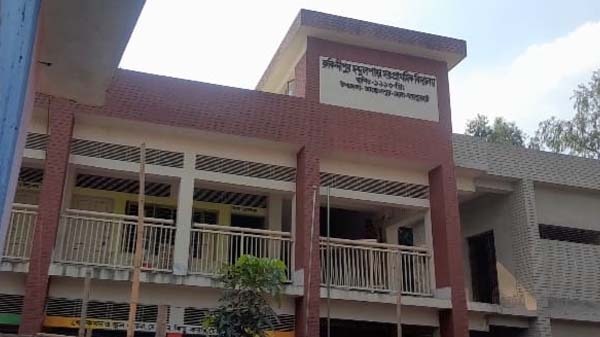 তীব্র সৈত্যপ্রবাহে জয়পুরহাটের প্রাথমিক ও মাধ্যমিক শিক্ষা প্রতিষ্ঠানে পাঠদান বন্ধ