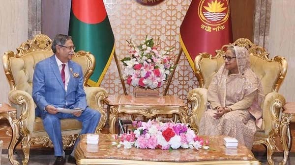 শেখ হাসিনাকে সরকার গঠনের আমন্ত্রণ রাষ্ট্রপতির