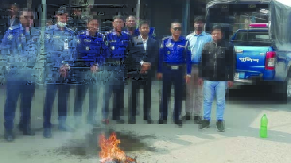 নাটেরের লালপুরে ভোক্তা-অধিকারের অভিযানে লক্ষাধিক টাকা জরিমানা