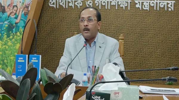 ৩০০ প্রাথমিক বিদ্যালয়ের তালিকা করা হয়েছে : ফরিদ আহাম্মদ