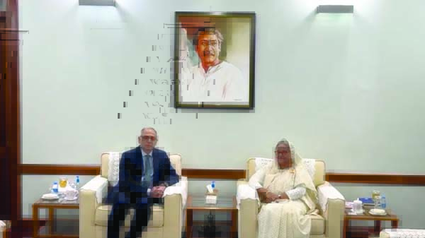 প্রধানমন্ত্রীর সঙ্গে ভারতের পররাষ্ট্র সচিবের বৈঠক