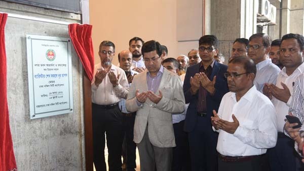 ঢাকাবাসীকে সুষ্ঠুভাবে আরও বেশি সেবা দিতেই তথ্যকেন্দ্রঃ ঢাদসিক মেয়র তাপস