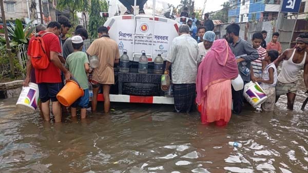 বন্যাদুর্গত এলাকায় ৩৬ লাখ পিউরিফিকেশন ট্যাবলেট বিতরণ করেছে স্থানীয় সরকার বিভাগ