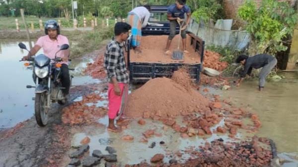 বন্যায় ক্ষতিগ্রস্ত ৫১ কিলোমিটার রাস্তা মেরামত করেছে এলজিইডি