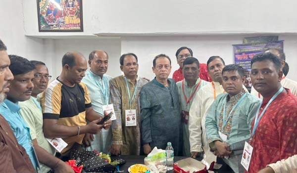 এদেশে সকল ধর্মের লোক বাংলাদেশী, সংখ্যালঘু নয় : ড. এম এ কাইয়ুম