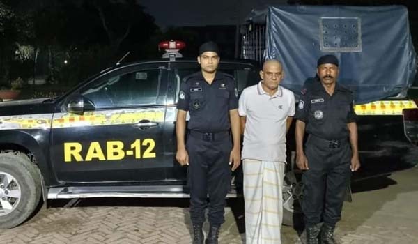 কুষ্টিয়ায় চেয়ারম্যান হত্যা মামলার প্রধান আসামি গ্রেফতার