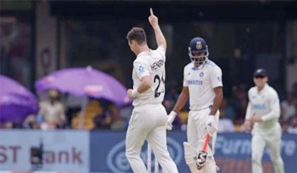 ভারতের লজ্জার দিন এগিয়ে নিউজিল্যান্ড