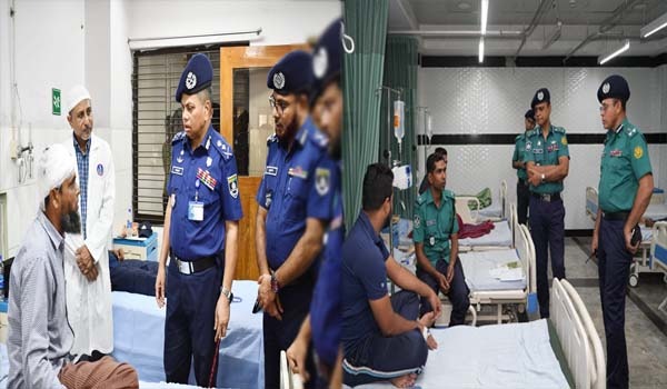 বঙ্গভবন এলাকায় আইনশৃঙ্খলা রক্ষার দায়িত্ব পালনকালে আহত পুলিশ সদস্যদের দেখতে আইজিপি ও ডিএমপি কমিশনার