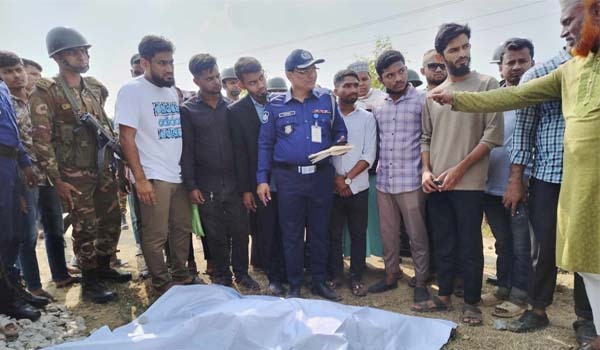 কুমিল্লায় ট্রেনের ধাক্কায় ৫ অটোরিকশা যাত্রী নিহত