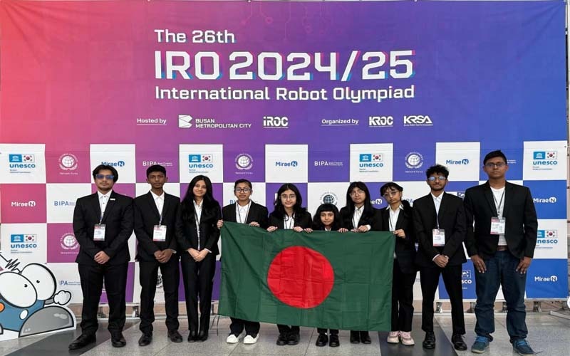 ২৬তম আন্তর্জাতিক রোবট অলিম্পিয়াডে  ১০টি পদক পেল বাংলাদেশ দল