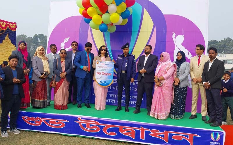 নাটোরে গোল্ডকাপ ফুটবল প্রতিযোগিতা শুরু
