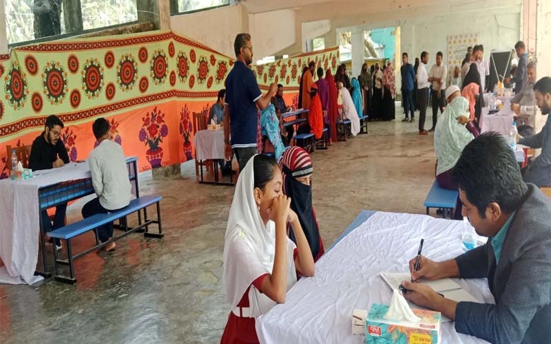 ভোলার মনপুরায় মানসিক স্বাস্থ্য ক্যাম্প